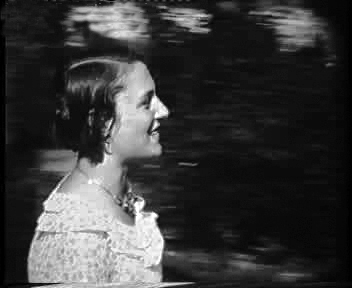Kadras iš kino filmo. M. Sleževičiūtė-Mackevičienė. 1934 m.