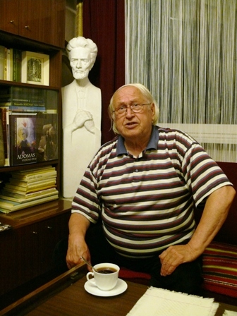 Bernardas Aleknavičius pasakoja apie skulptorių Lionginą Garlą, Vydūno skulptūros autorių
