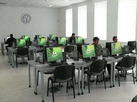 Atnaujintoje Šiaulių universiteto bibliotekoje studentams yra puikios sąlygos naudotis moderniomis informacinėmis technologijomis