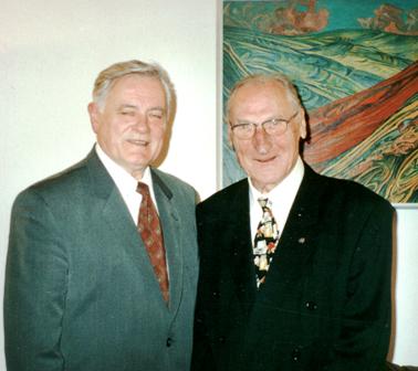 Vaclovas Dargužas su LR prezidentu Valdu Adamkumi Ženevoje. 2001 m.