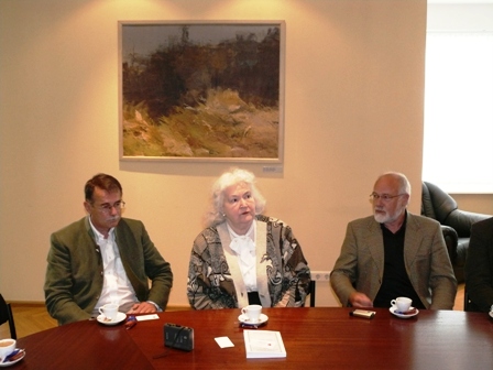 Theodoro Grotthuso fondo valdybos nariai Michaelis fon Grothusas, Marija Čiurlienė ir Haris fon Grothusas