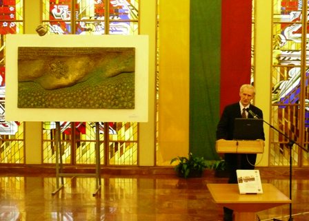 Dr. Napalys Kitkauskas LR Seime savo naujosios knygos pristatymo metu