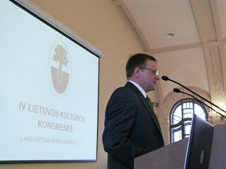 Kongrese žodį tarė Lietuvos kultūros ministras Remigijus Vilkaitis