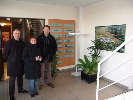 Dekoratyvinių augalų tyrimų centre su jo direktoriumi dr. Bruno Gobin (pirmas iš dešinės). Centras – privati mokslinių tyrimų įstaiga, kurią remia Flandrijos žemės ūkio ministerija