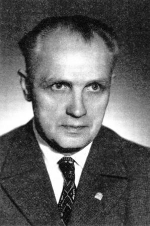 Teatrologas, dr. Vytautas Maknys