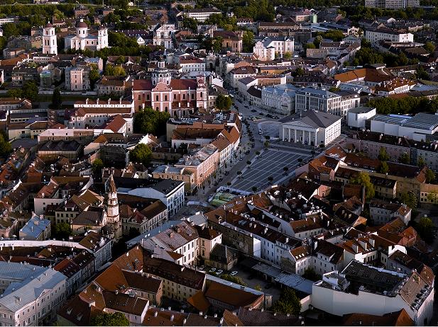 Tokį Vilniaus senamiestį pamatė albumo „Neregėta Lietuva“ kūrėjas Tokį Vilniaus senamiestį pamatė albumo „Neregėta Lietuva“ kūrėjas