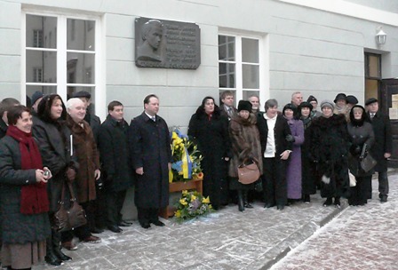 Taraso Ševčenkos gimtadienį pažymėjo Ukrainos Respublikos ambasados darbuotojai, Vilniaus ukrainiečių bendrijos nariai ir vilniečiai, kuriems rūpi didžiojo Poeto atminimas