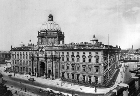 Taip atrodė Berlyno karališkieji pilies rūmai 1928 m.